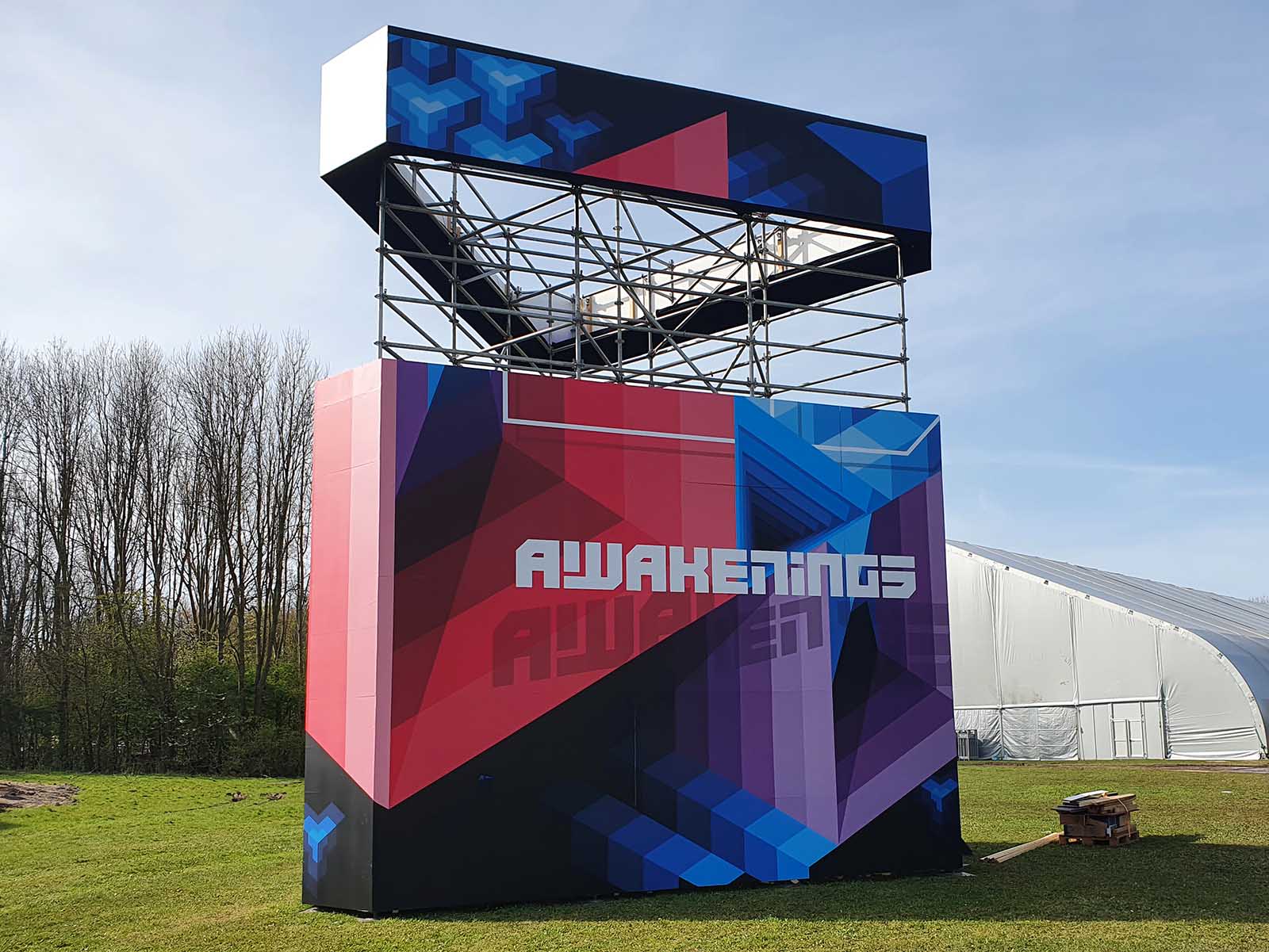 Grootformaat bestickering Awakenings Festival