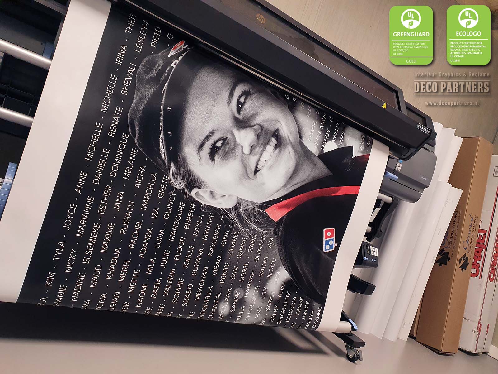 Stickers worden geprint met milieu vriendelijke latex inkten op waterbasis